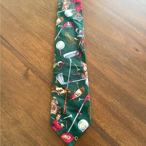 Golf-Themed Men’s Tie